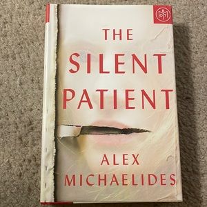 The Silent Patient by Alex Michaelides